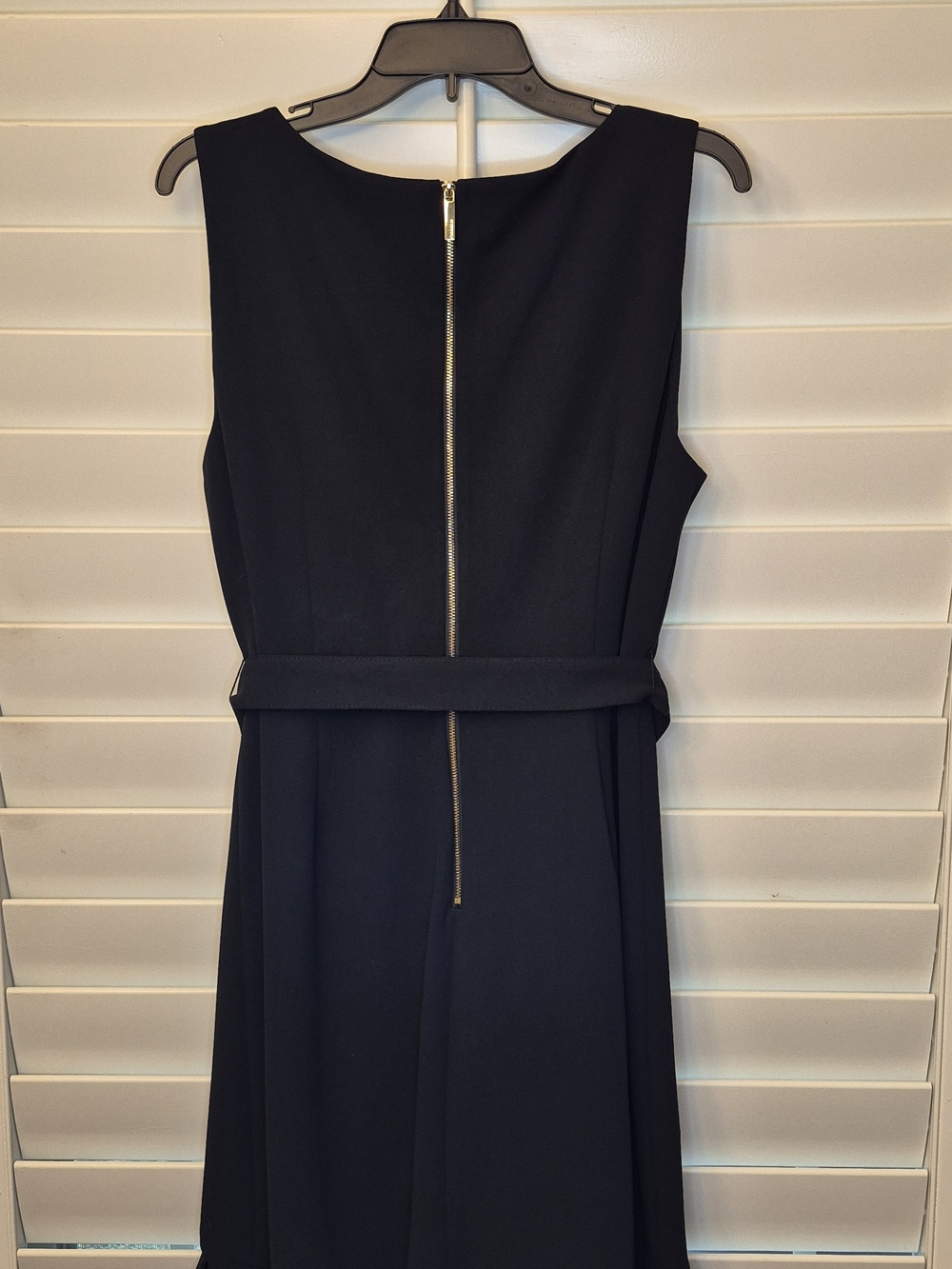 Calvin Klein Black Sleeveless Ruffle-Hem Dress with Waist Tie Gold Zipper Sz 14 - Picture 6 of 11